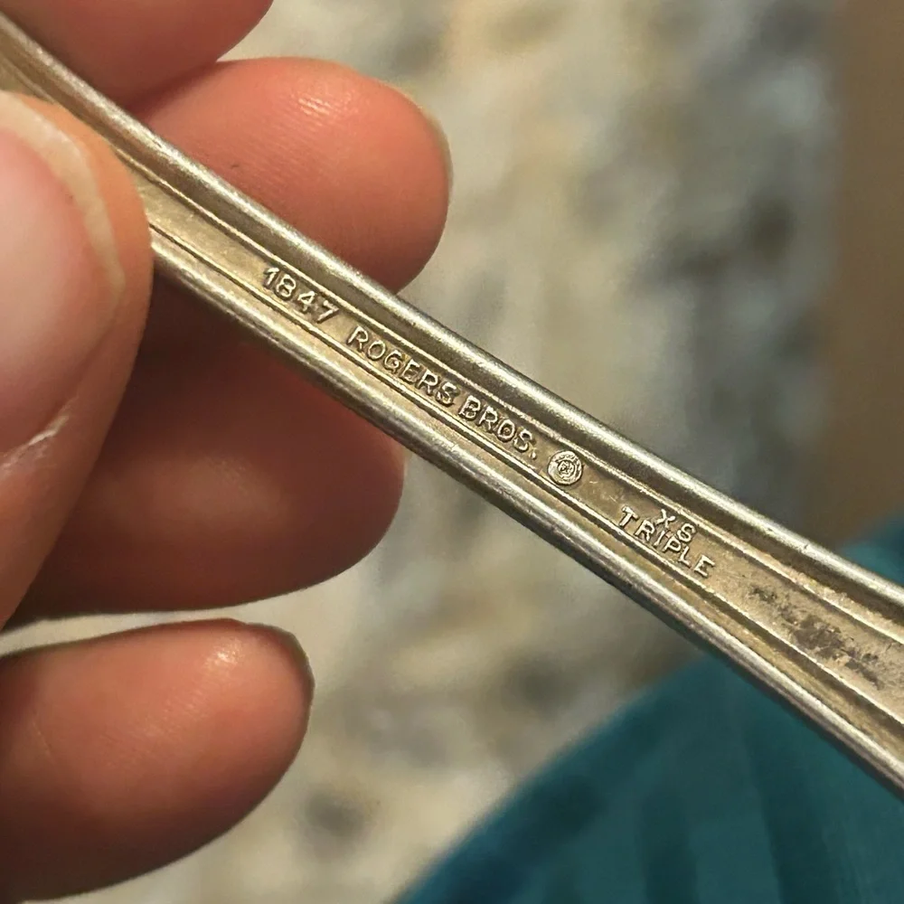 TWO 1847 Rogers Bros XS Triple Silverplate - OLD COLONY - CASSEROLE SPOONS